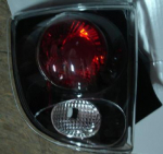 Фонарь задний внешний левый+правый (комплект) тюнинг внутри красный-карбон