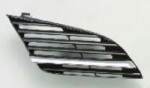 Решетка радиатора правая хромированно-черная