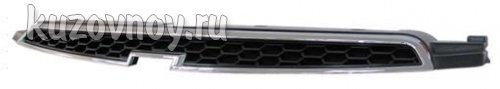 Решетка радиатора верхняя хромированно-черная